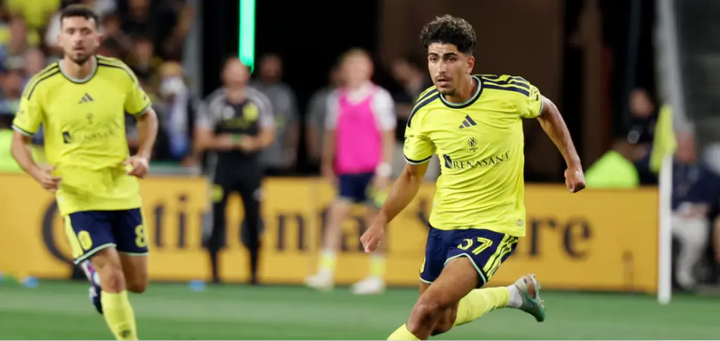 والدته أردنية .. العراق يستقطب لاعبًا جديدًا قبل المونديال
