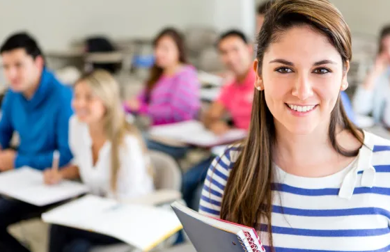 كيف تختار تخصصك الجامعي المناسب لشخصيتك وسوق العمل؟