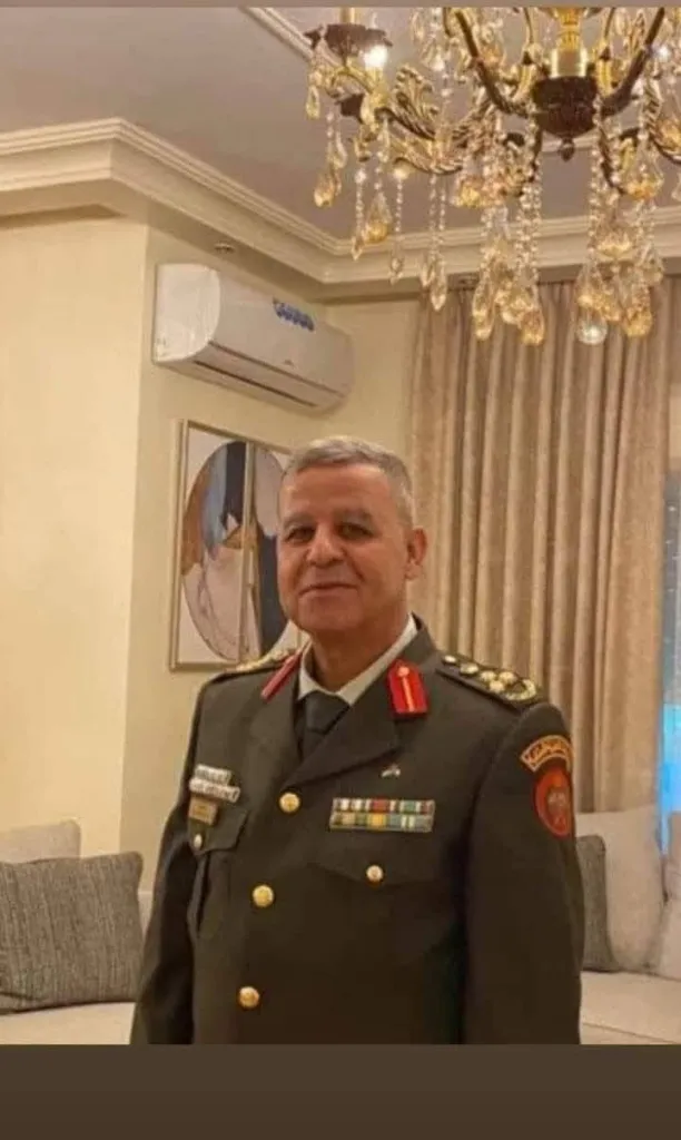 أطباء الخدمات الطبية المَلِكِيّة فرسان الابداع والتميز العميد الدكتور منذر راكان الحجازات: قامة طبية بارزة زارع الأمل لدى مرضى الكُلى