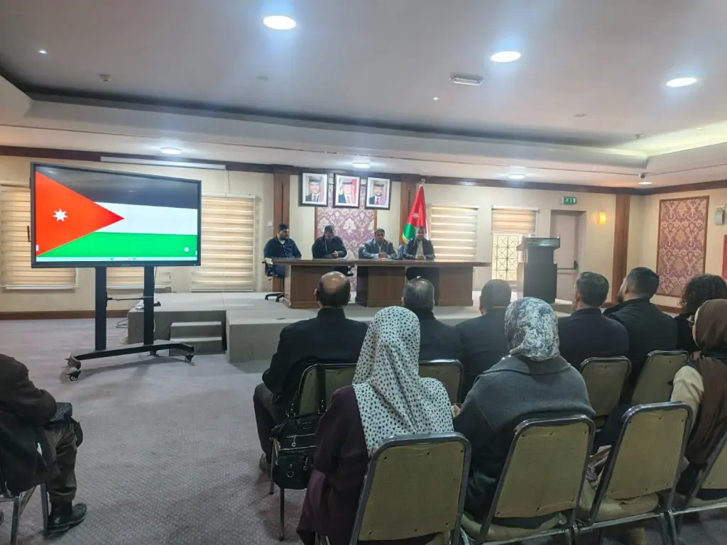 لقاء تنسيقي جمع الهيئات الثقافية ورؤساء الأقسام وعدداً من المعنيين بالشأن الثقافي في الزرقاء