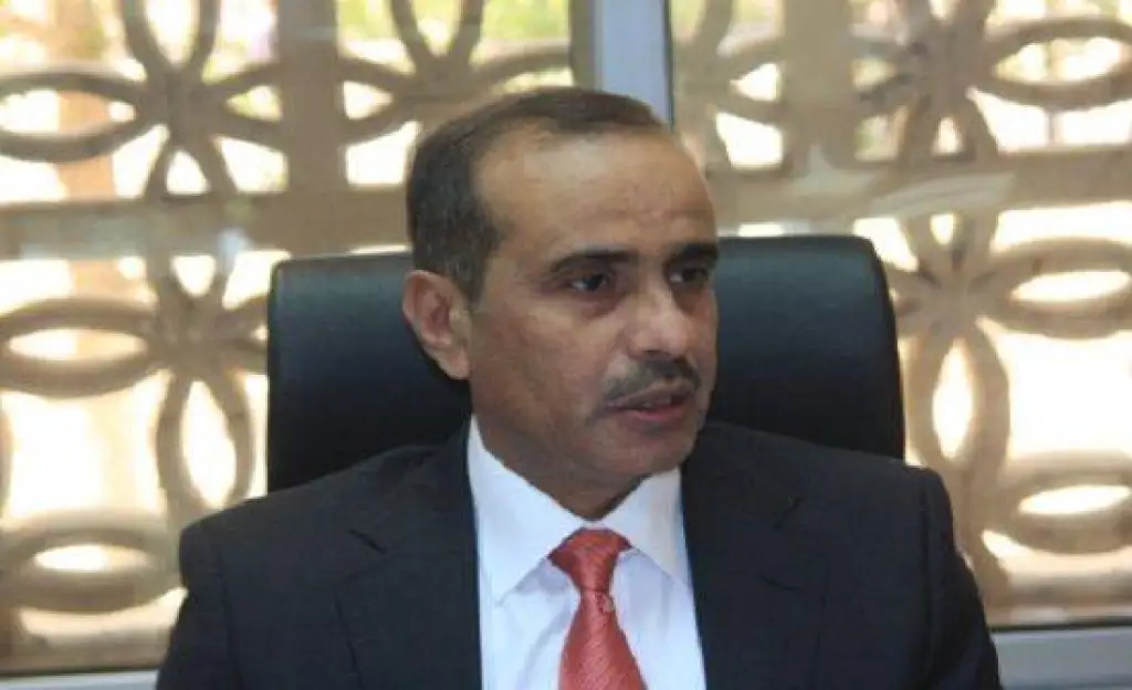 على سلم الاوليات .. فلذات الاكباد ...