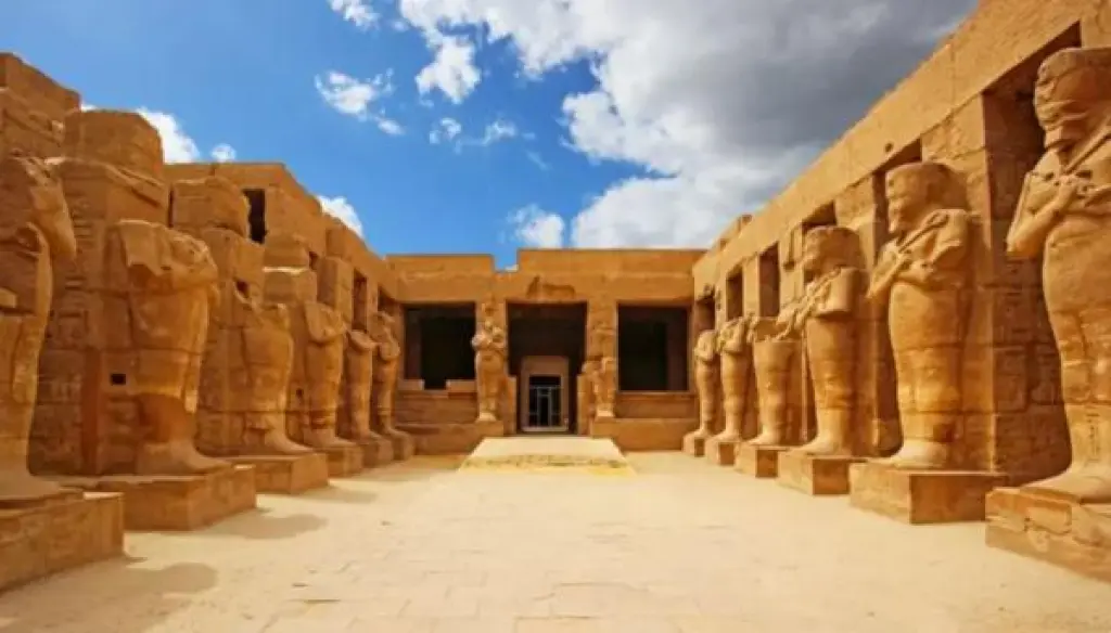 ما لا تعرفه عن أقدم مرصد فلكي في التاريخ .. يقع في مصر