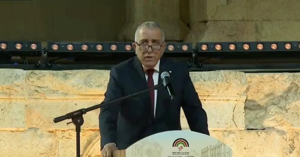 الرواشدة بافتتاحية مهرجان جرش 39 : هنا الأردن حكاية الرجال من ال هاشم يقفون وقفت عزة وشموخ مع الفلسطينيين ( فيديو )