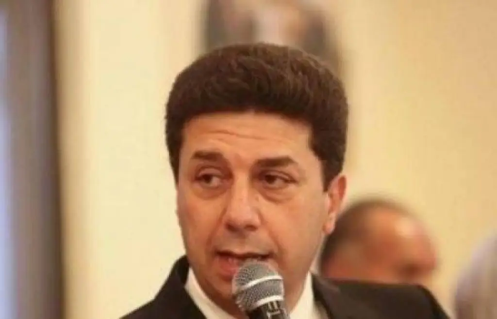 اليوم  الفرصة الاخيره  للحكومة والمعلمين لحل الازمة  قبل ان يحل   الخيارالمرعب 