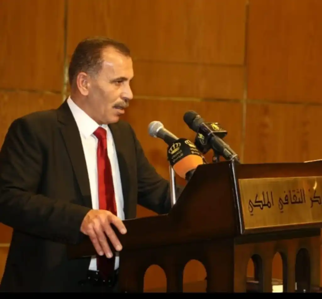 البدور يقدم قراءات من مدوناته للفكر الملكي السامي