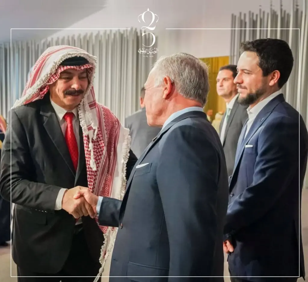 كريشان يكتب  بقلم خادم تراب الوطن وخادم ربعة عياش كريشان  ابو سند الرئيس الفخري للفرقه شباب معان للتراث الشعبي في عمان