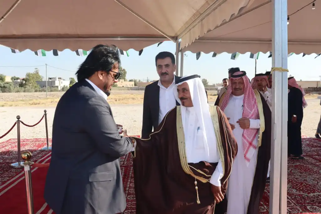 الشيخ عبدالرزاق عواد السرور يجمع أبناء الوطن من مختلف المحافظات في اكبر مهرجان وطني حاشد بعيد الاستقلال على مستوى المملكة ويؤكد : الأردن سيبقى شامخًا بقيادته الهاشمية ووحدة أبنائه .