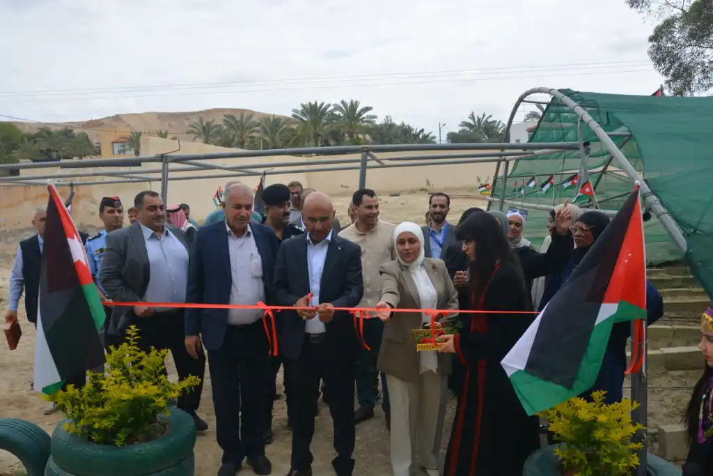 مدرسة الجواسرة الشاملة للبنات تُنظِّم احتفالاً وطنياً تربوياً بعنوان: عهد يتجدد وإنجاز يتمدد