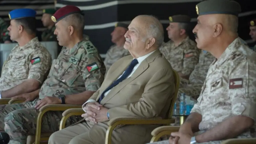 الأمير الحسن يزور مديرية أمن وحماية المطارات