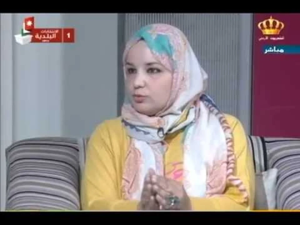 المهندسه رنا الحجايا نجمةٌ بدويةٌ أصيلةٌ تتالق كل يومٍ، تضيئ السماء، بنور فكرها البدوي العريق، وعملها الدؤوب ..