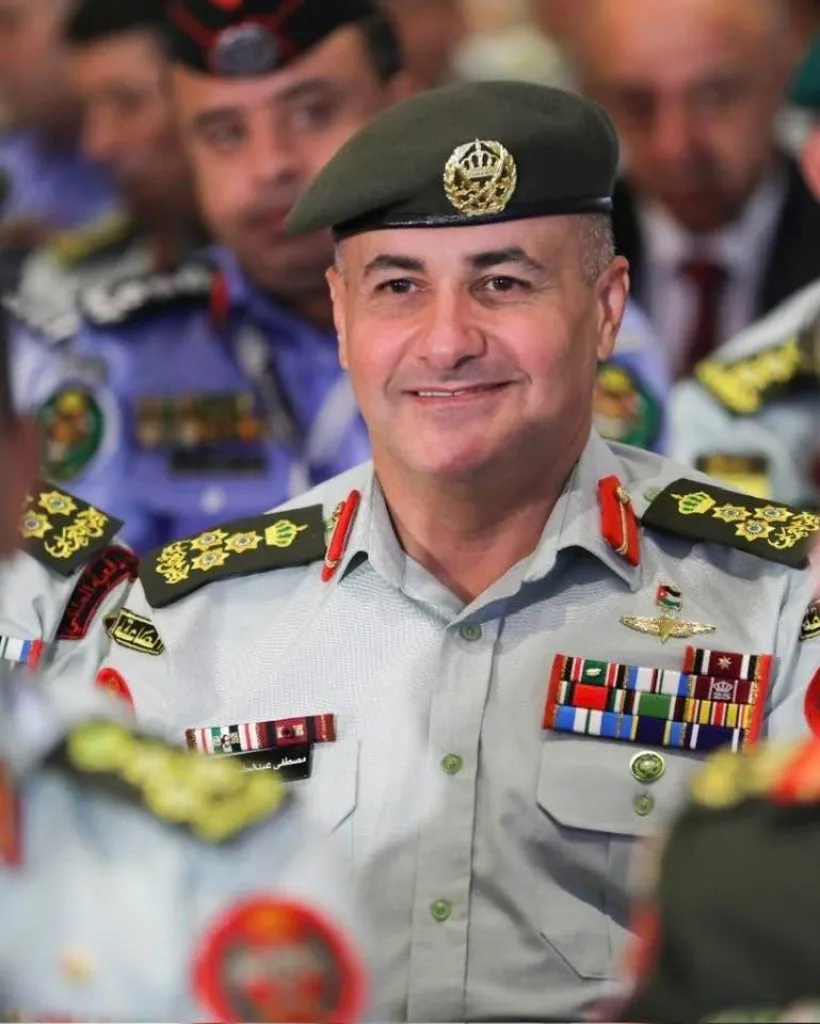 العميد الحياري يكتب : القائد الأعلى في عيده الـ64 رؤية عسكرية راسخة ومسيرة عطاء متواصلة