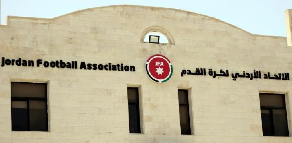 طاقم حكام سوري لإدارة مباراة الفيصلي والحسين