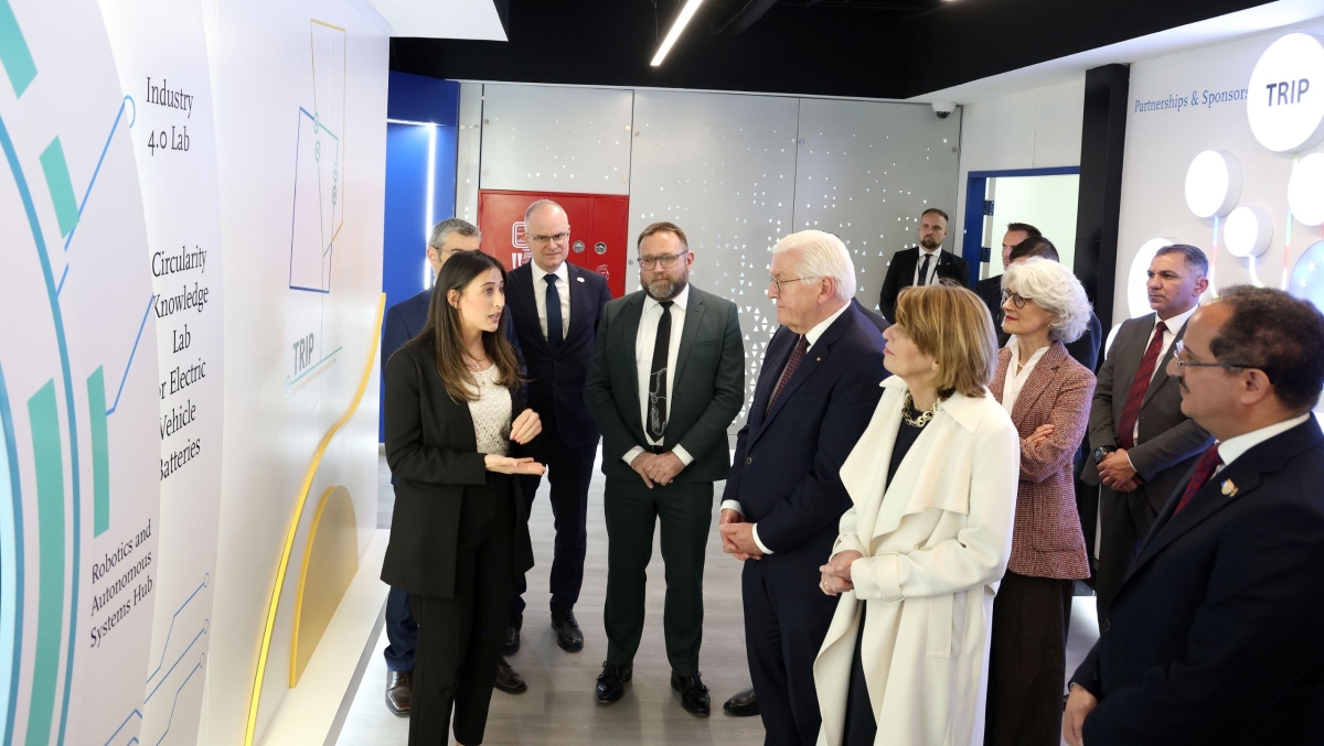 الرئيس الألماني وعقيلته يزوران الجامعة الألمانية الأردنية