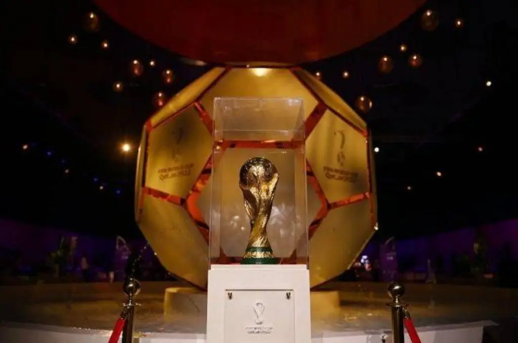 من هو أكبر لاعب في كأس العالم 2022؟
