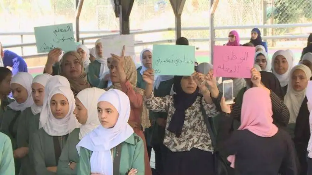 بالفيديو.. ماذا قال خطيب جمعة  عن اضراب المعلمين