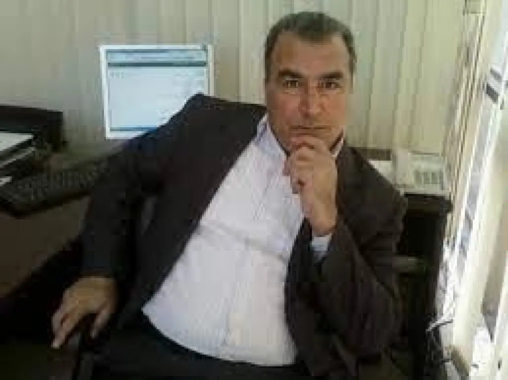 الهوية الوطنية، والمدينة الفاضلة