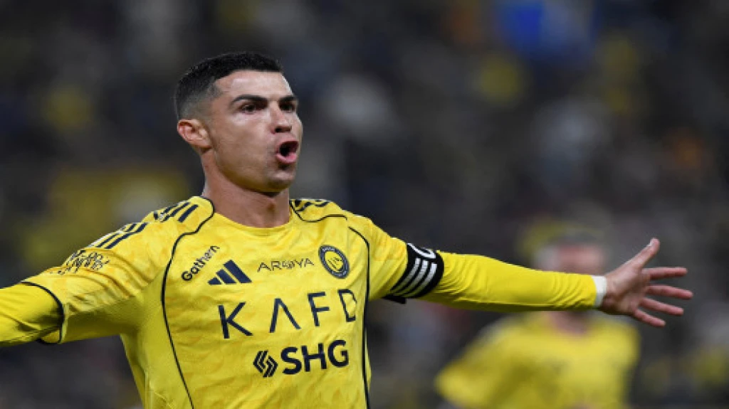 النصر السعودي بعشارية تاريخية يتكئ على رونالدو المُطارِد للهدف الـ1000