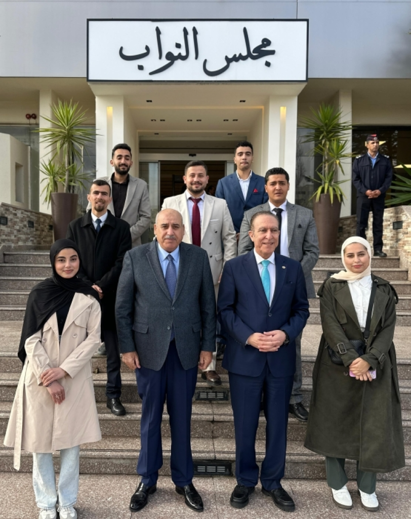 مشاركة مجلس طلبة جامعة جرش في الجلسة التشريعية بمجلس النواب