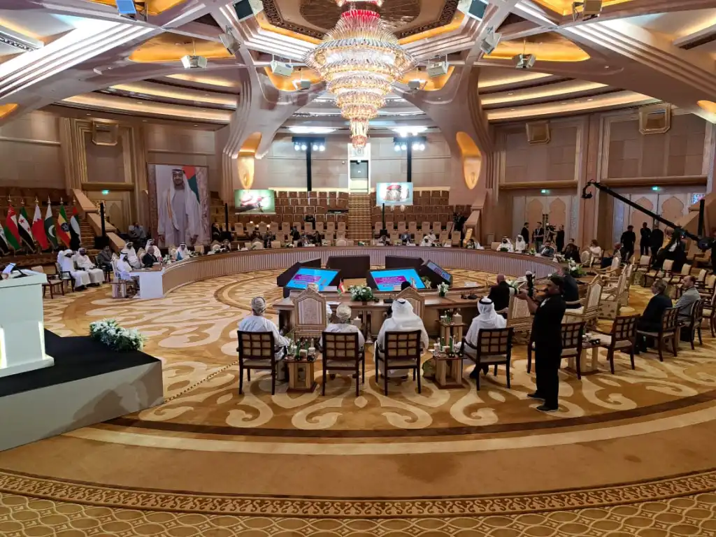أبوظبي تستضيف اجتماع وزاري لتعزيز الجهود العالمية لمكافحة سوسة النخيل الحمراء وزراء الزراعة يؤكدون التزامهم بتوحيد الجهود لحماية نخيل التمر وإطلاق “إعلان أبوظبي الثالث 2026”
