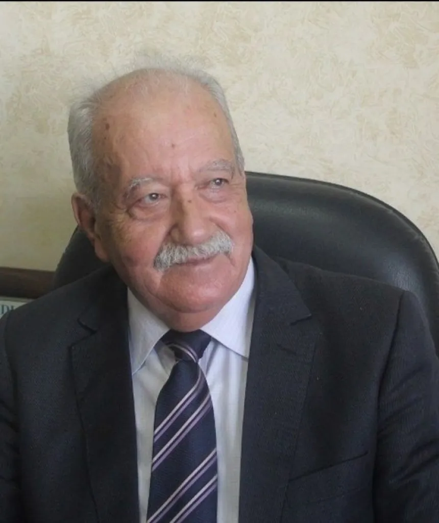 واقعية المشهد.....مواطن يبحث عن حاجته ومؤسسة لتقديم القروض وإستغلال مبطن ومخفي
