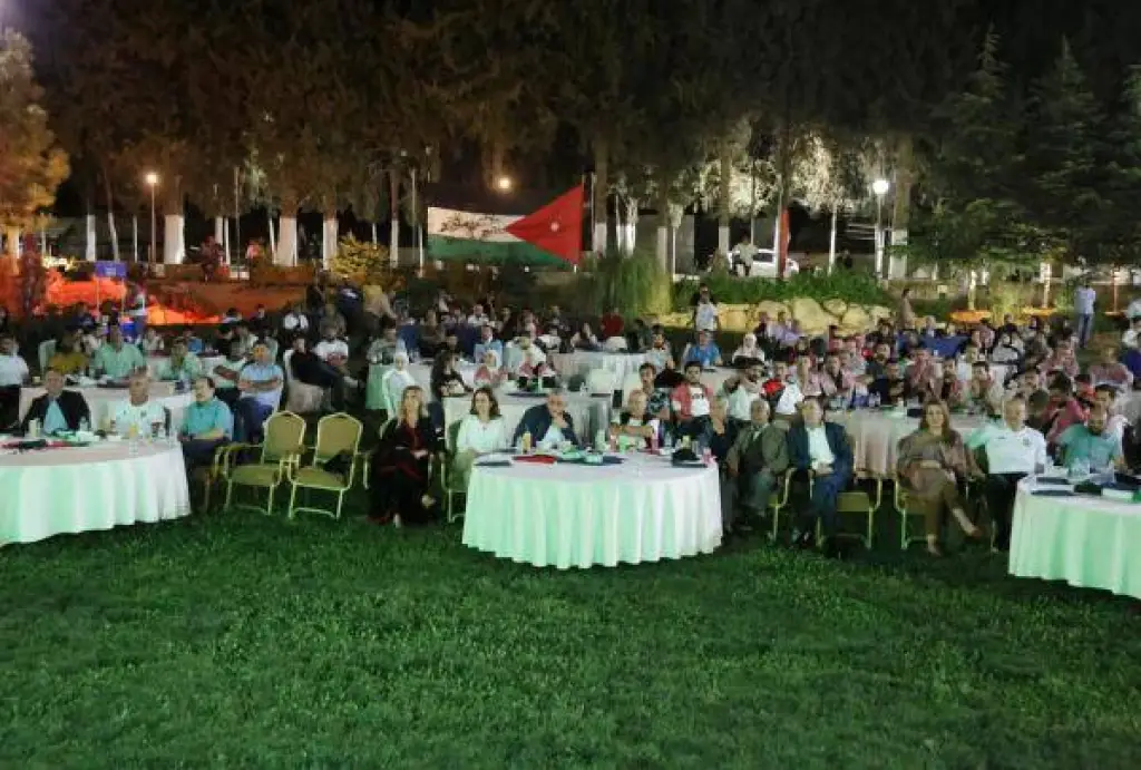 الجامعة الأردنيّة تحتفي بتأهّل النشامى لنهائيّات كأس العالم 2026