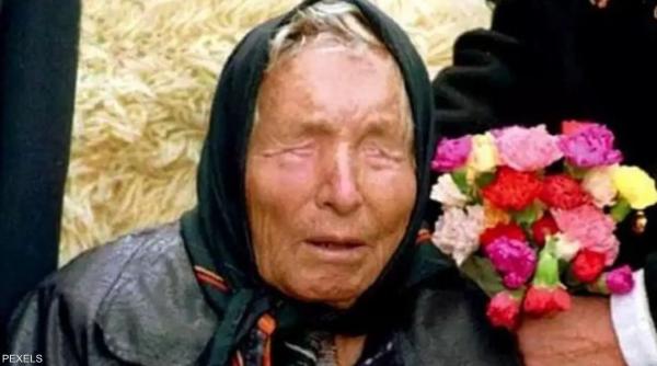 العرافة بابا فانغا تتنبأ باليوم الأخير للبشرية