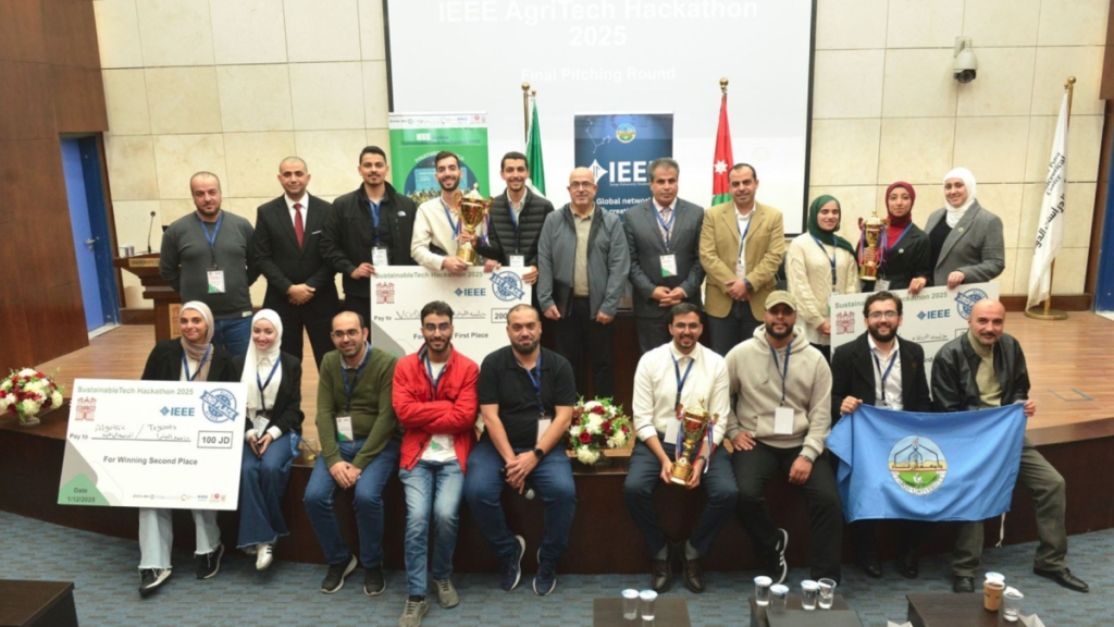 جامعة البترا تحقق المركزين الأول والثاني في هاكاثون الاستدامة 2025