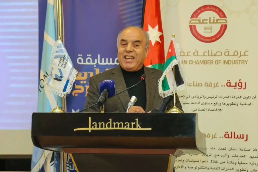 محافظة يعلن الفائزين في مسابقة مشاريع التخرج النقابية