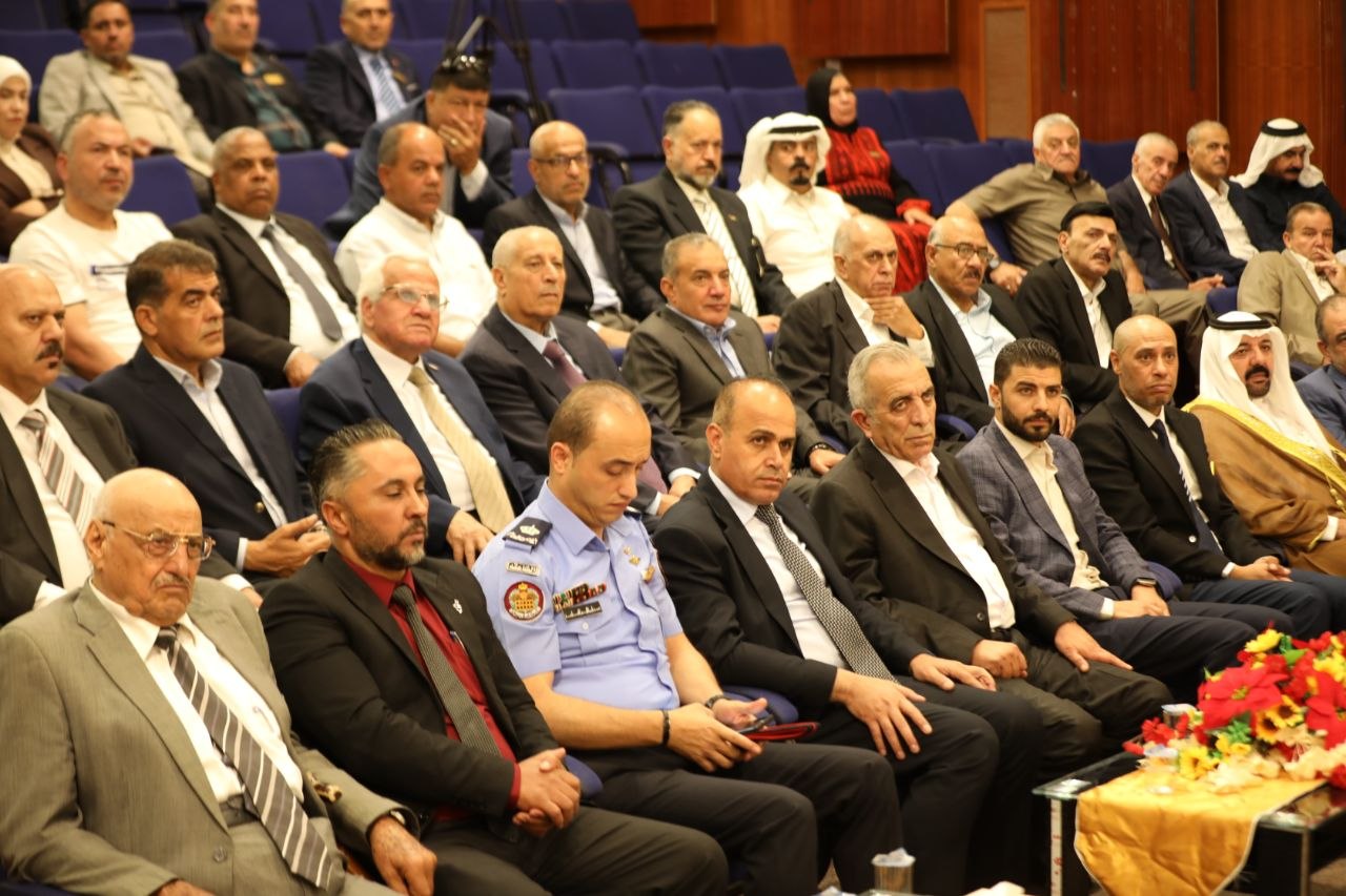 وزير الثقافة يرعى احتفالاً وطنيًا في سحاب بمناسبة عيد الاستقلال ( صور )