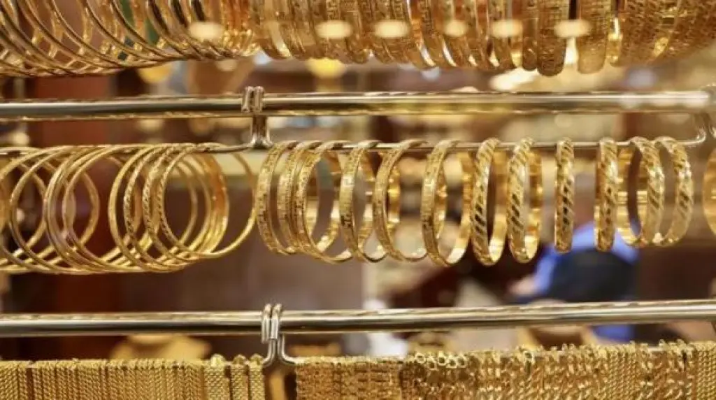انخفاض أسعار الذهب محليا إلى 95.60 دينارا للغرام