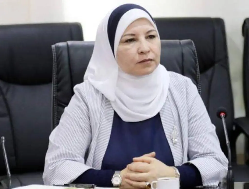 نجوى قبيلات .. وزيرة في موقع الأمين العام مع مرتبة الشرف
