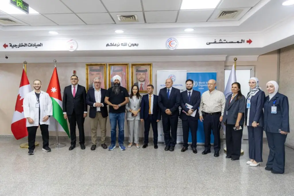 وزير التعاون الدولي الكندي وممثلة الصحة العالمية في مستشفى الاستقلال
