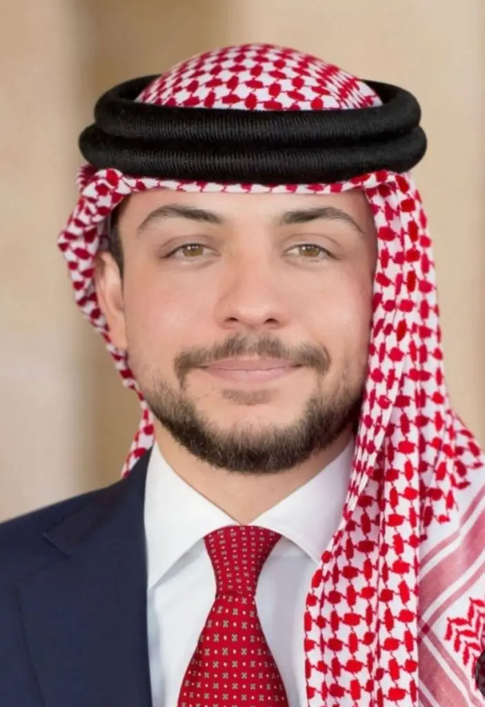 أسرة جامعة مؤتة تهنئ سمو ولي العهد الأمير الحسين بن عبدالله الثاني بمناسبة عيد ميلاده الحادي والثلاثين