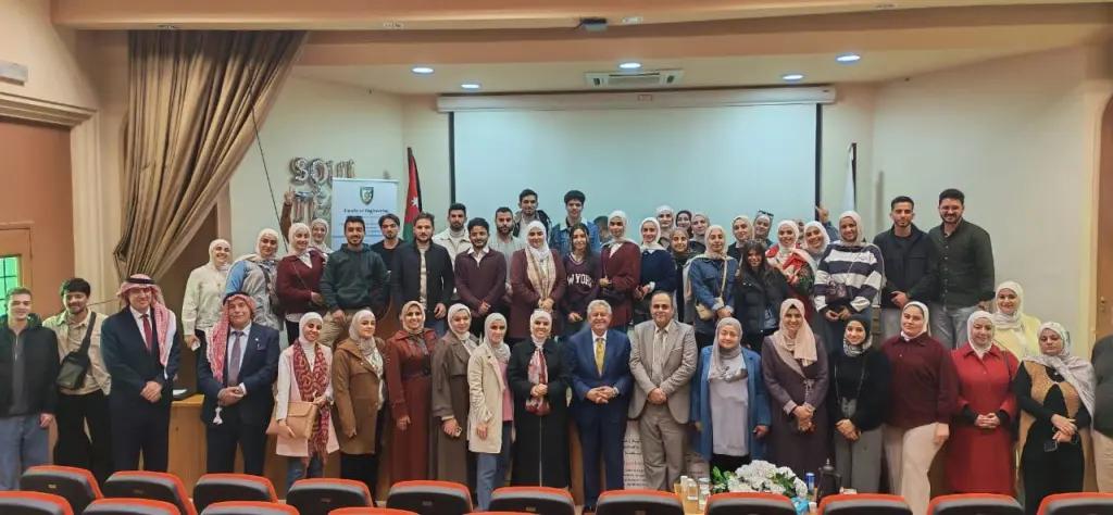جامعة البلقاء التطبيقية تستضيف الدكتور كامل محادين في محاضرة بعنوان “العمارة سيرة حياة” لطلبة هندسة العمارة
