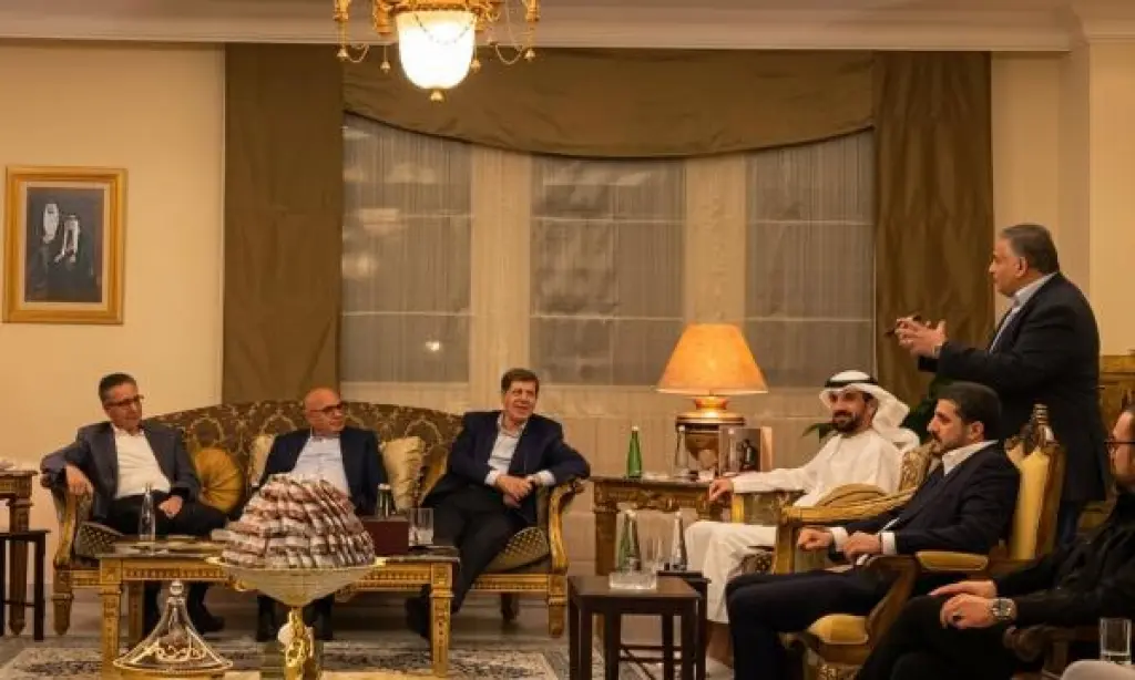 وزير الصناعة يلتقي مستثمرين أردنيين في الإمارات