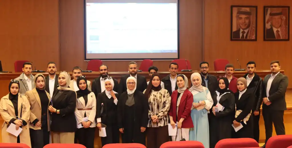 زيارة ميدانية لطلبة كلية القادسية إلى هيئة الأوراق المالية