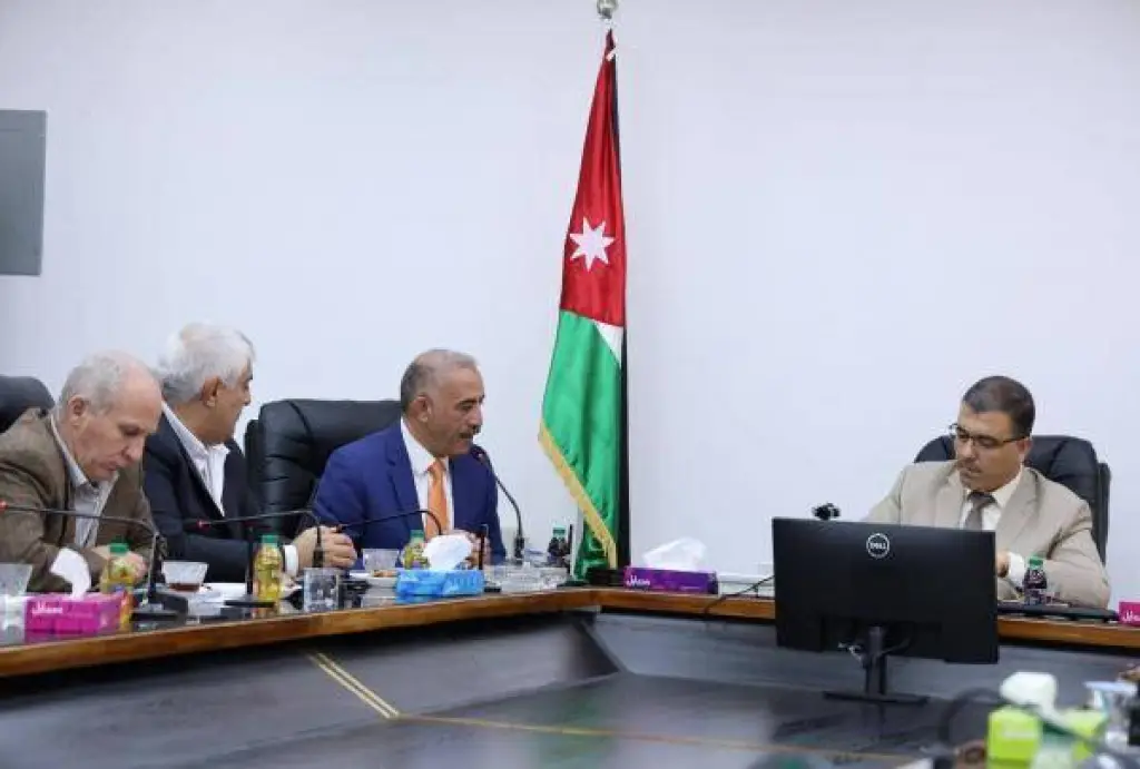 التربية والتعليم والثقافة النيابية تزور جامعة عجلون