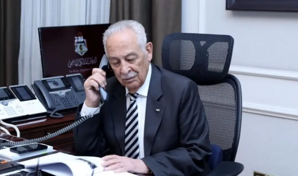 مندوبا عن الملك وولي العهد .. العيسوي يعزي عشيرة القضاة/بني صخر