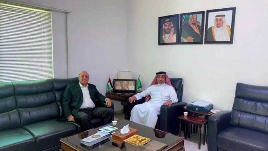 الحوراني يزور الملحقية الثقافية السعودية في الأردن