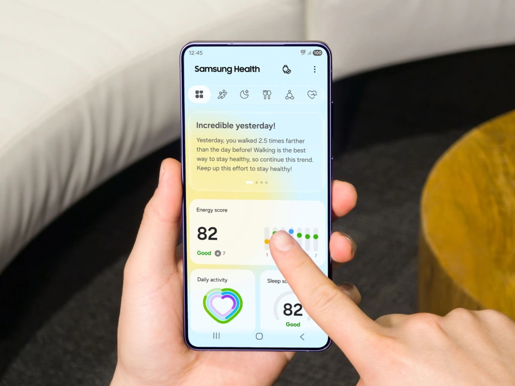 سامسونج تحوّل ساعة Galaxy Watch إلى رفيقٍ للصحة اليومية بتحديثات مدعومة بالذكاء الاصطناعي