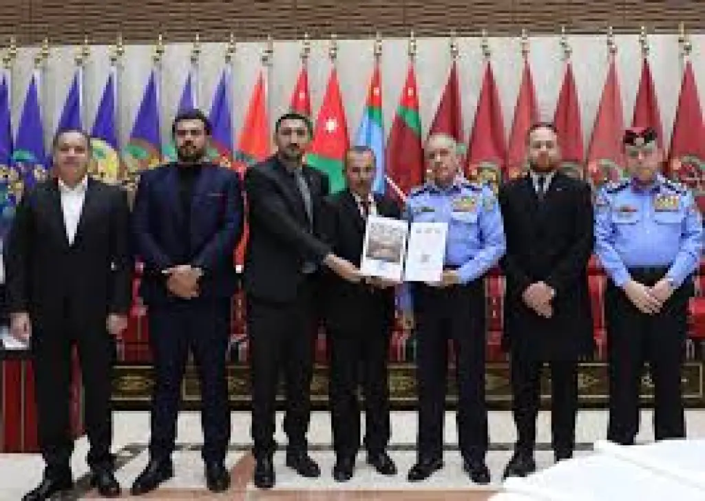 اللواء المعايطة يلتقي رئيس جمعية الملتقى الوطني.. ويوقّع وثيقة 'مليون توقيع ضد المخدرات'