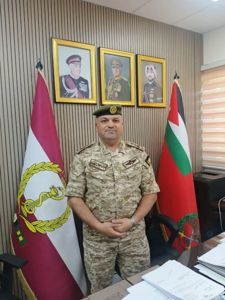 أبناء المرحوم أحمد ذياب المصري يهنئون العميد فراس جمال المصري بمناسبة الترفيع