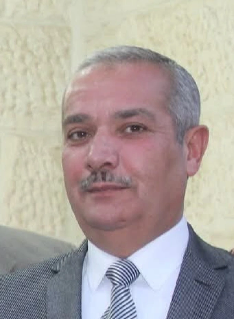 الإيرانيون أكبادُ إبلٍ