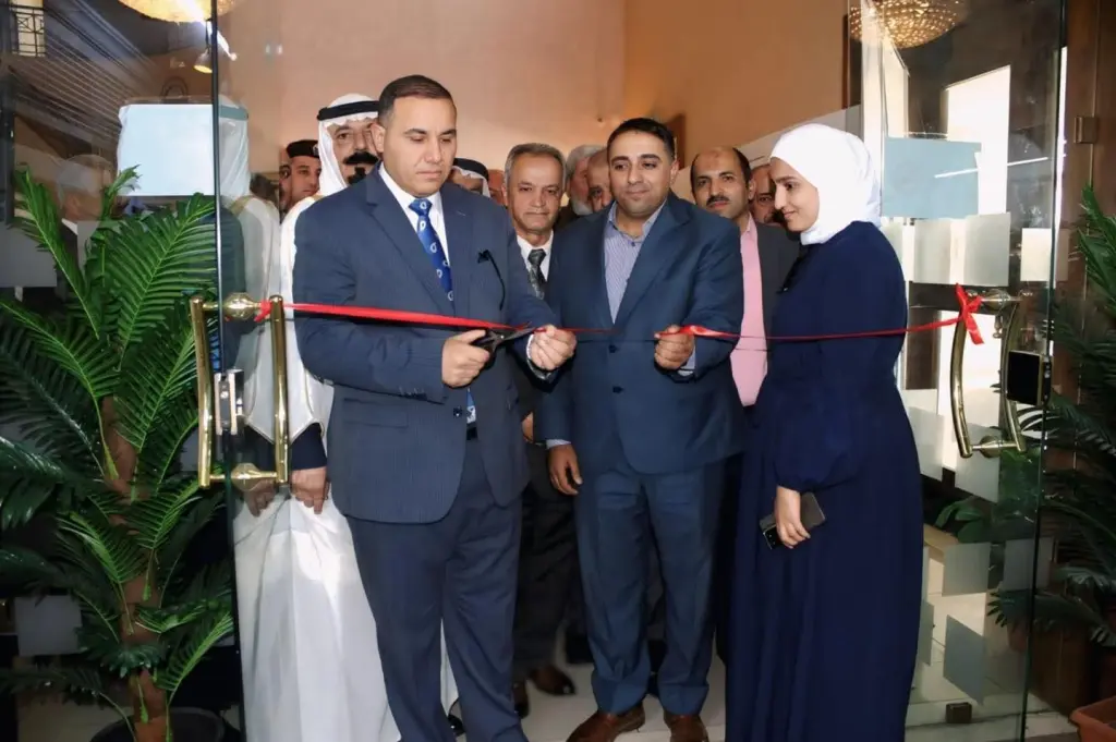 الزرقاء: انطلاق المتحف البرلماني المتنقّل لتعريف الجمهور بالحياة البرلمانية