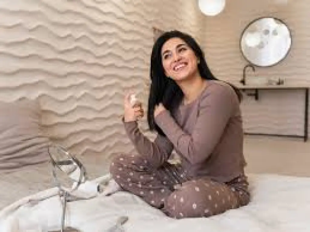 5 عادات صباحية مدعومة علمياً لنمو شعر صحي