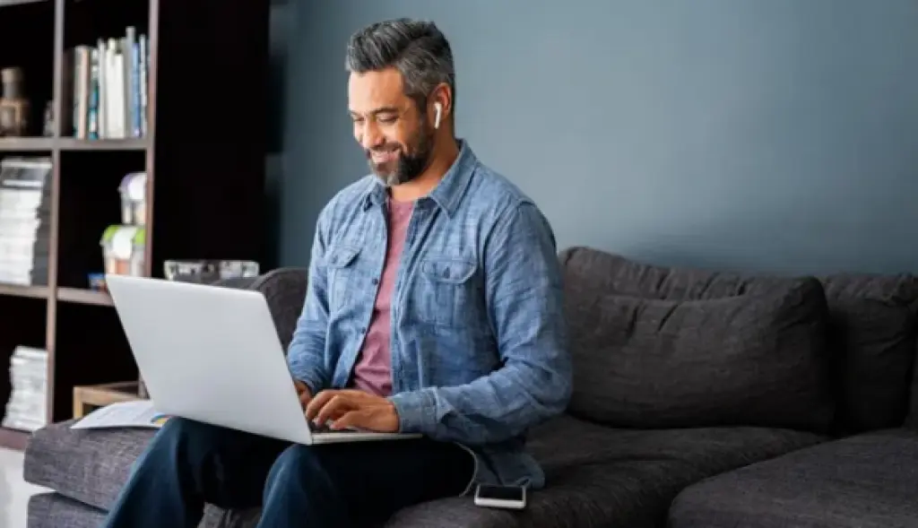 احذر وضع اللابتوب فيها .. أسوأ 4 أماكن لوضع جهاز الكمبيوتر المحمول