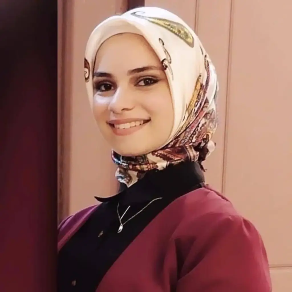 متى يكون الوقتُ مثاليًّا للهروبِ؟ تمارا إبراهيم قنديل