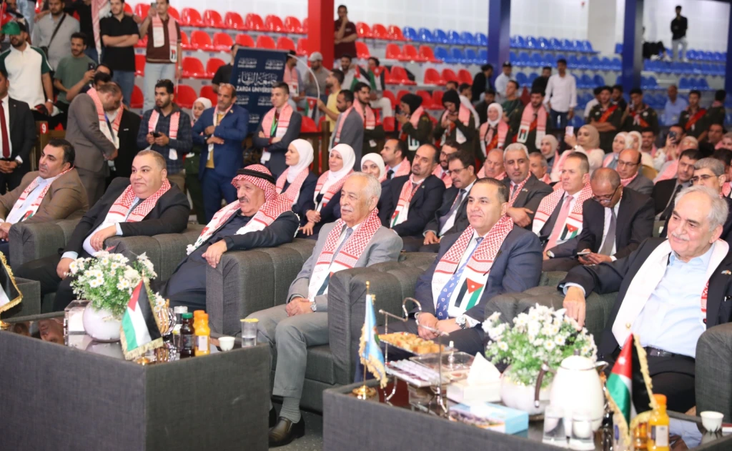 رئيس الديوان الملكي يرعى احتفال جامعة الزرقاء بعيد الاستقلال