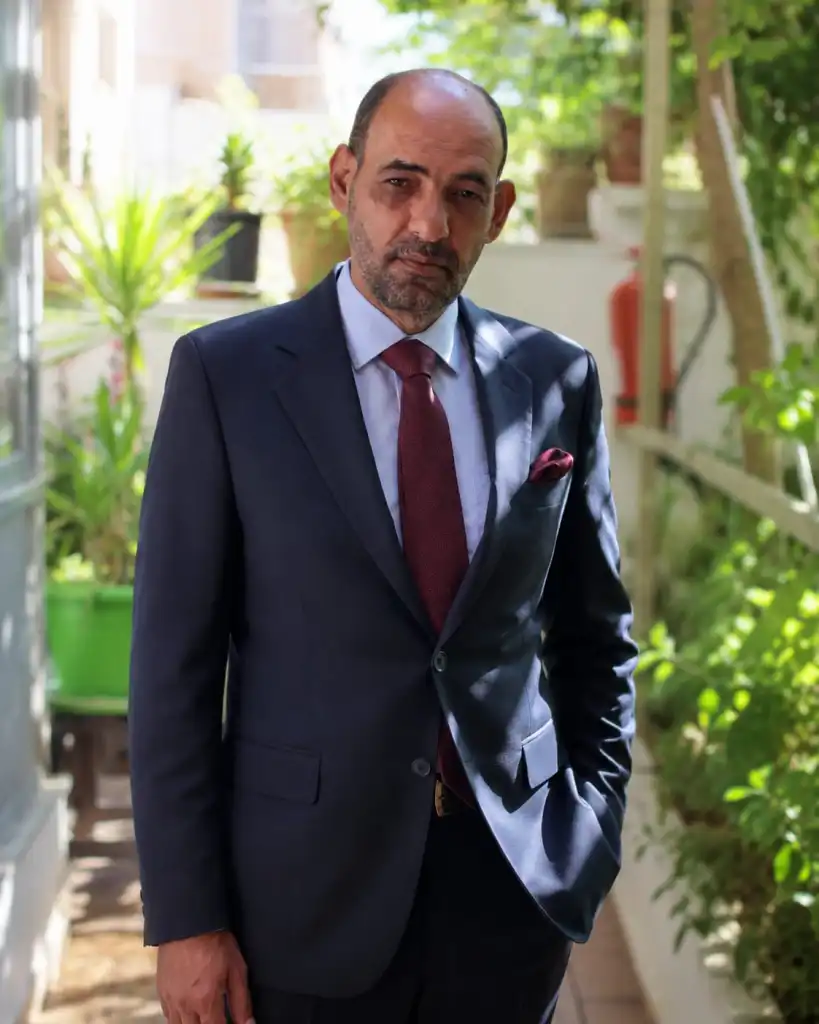 فارس الفكر الأكاديمي خليل قطيشات أسطورة عطاء خالدة تتوهج في مجرة المعرفة وتلهم الأجيال