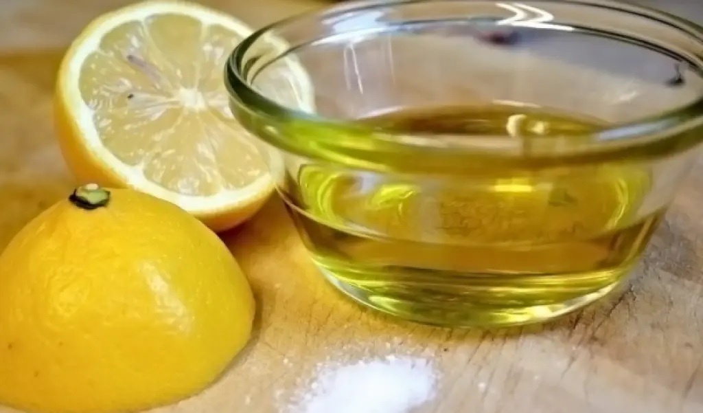 مزيج زيت الزيتون والليمون: هل يقدم فوائد صحية حقيقية؟